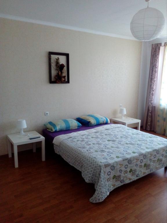 Apartment On Akademika Sakharova Ivano-Frankivs'k Exterior photo